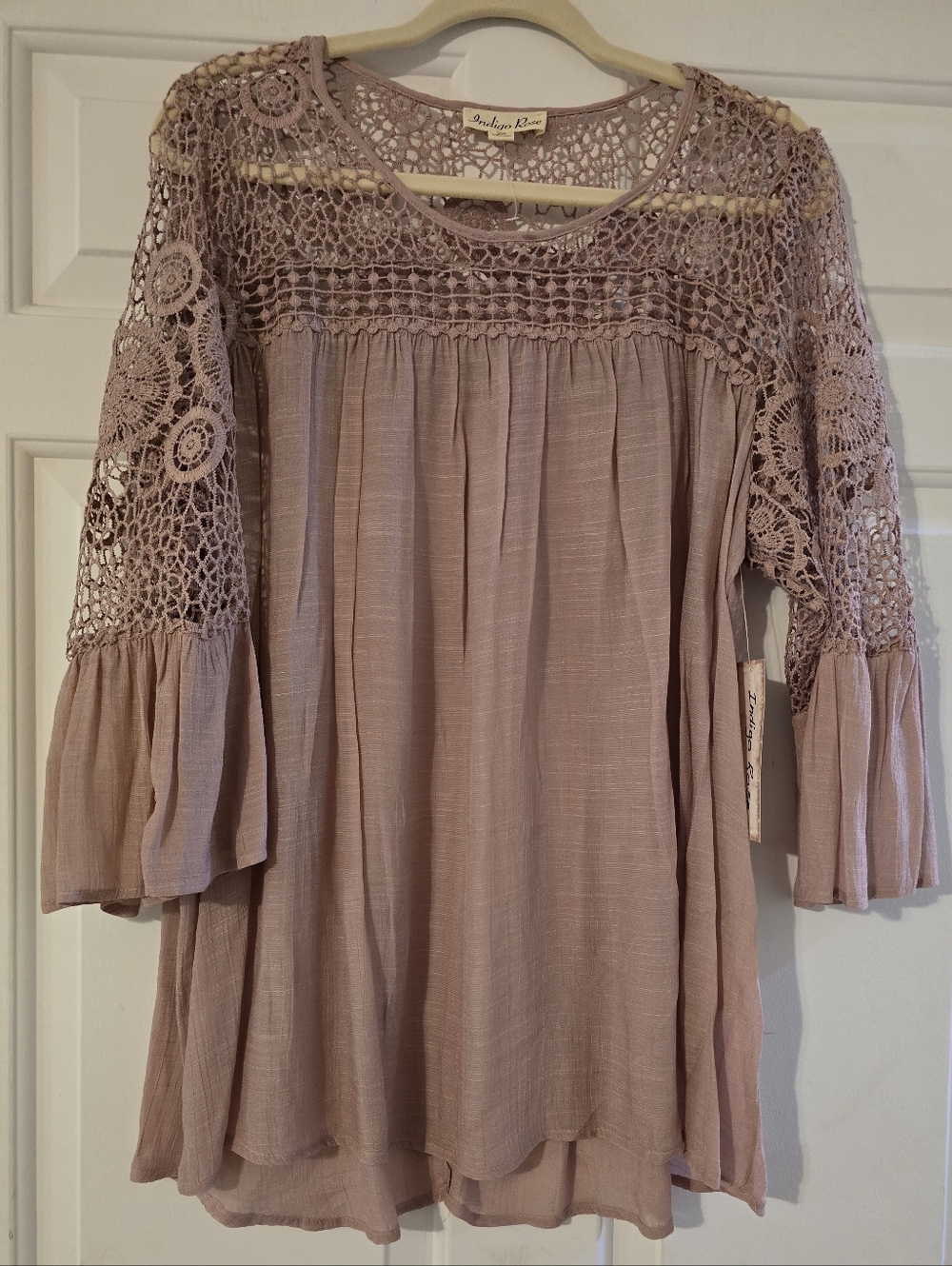 Indigo Rose Crochet Yoke Peasant Top - Dusty Mauve